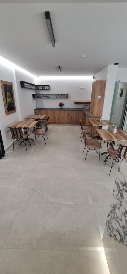 Elarin Studios & Apartments 팔리라키 외부 사진